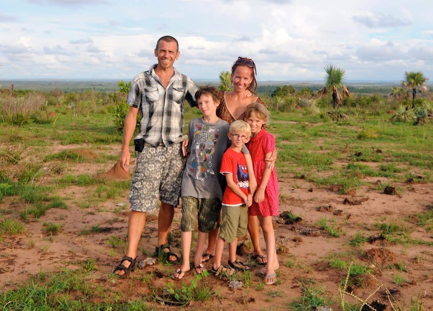 Gina Gylver med familie på Madagaskar