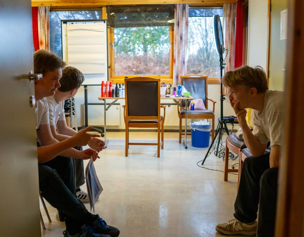 TEDxØygarden, videregående elever tar seg en pause