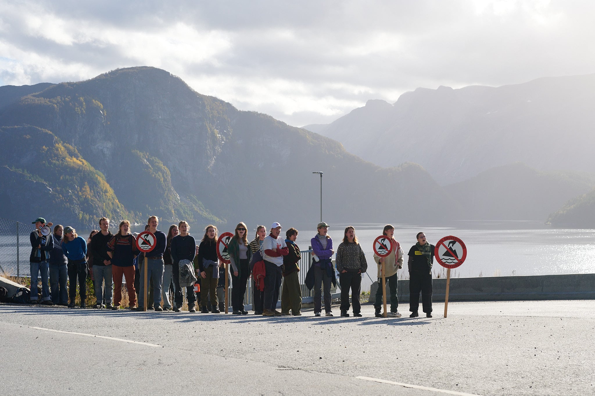 Natur og Ungdom ved Førdefjorden