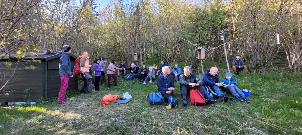 Naturgledetur i hasselrik lauvskog